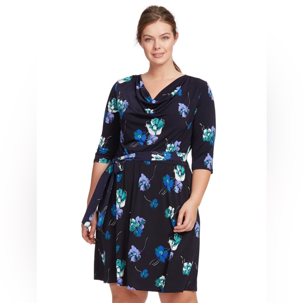Leota Lena dress no sash size M